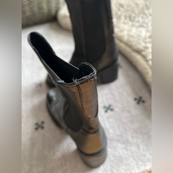 EMANUELE CRASTO leather Italian tall Chelsea boots size 38. - Picture 2 of 5